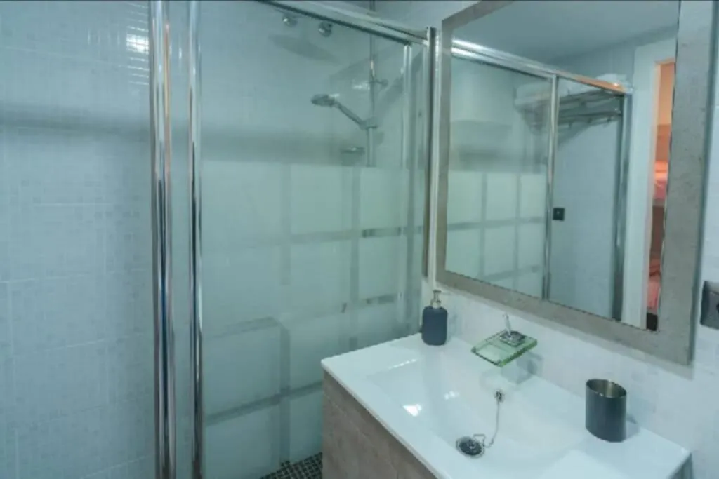 Apartamento 215. Primera línea de playa. Benalmádena España
